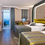 Monart Otel 4*